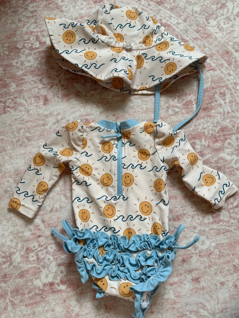 Caden Lane Suns Out Rashguard Ruffle Swimsuit And Hat 0-3 Months